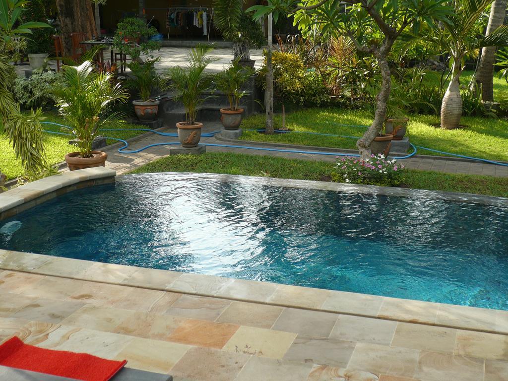 Di Abian Villas Amed Екстериор снимка
